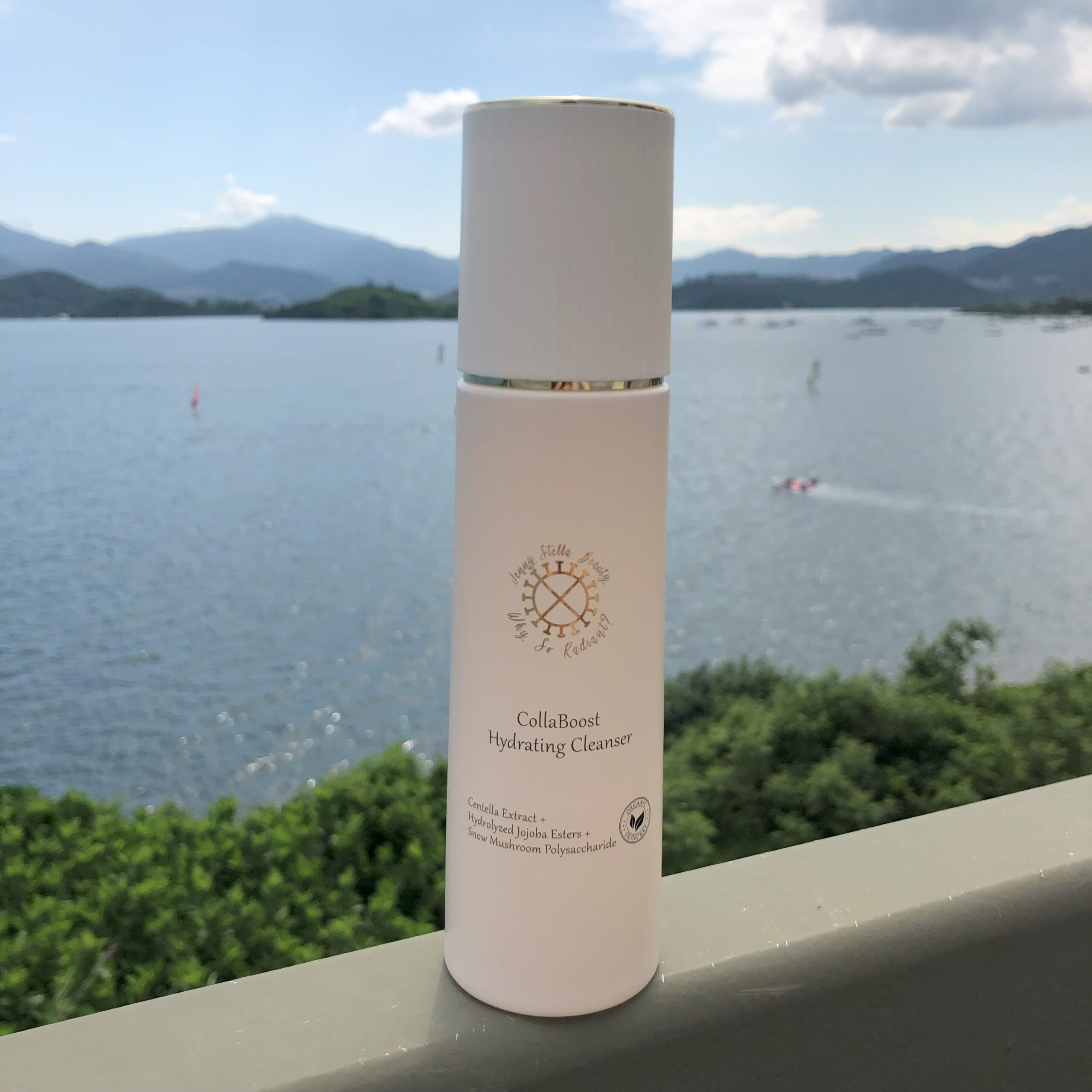 CollaBoost Hydrating Cleanser